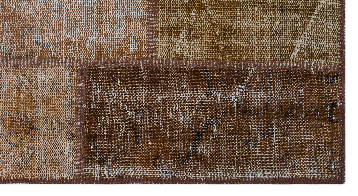 Brown Over Dyed Patchwork Unique Rug 2&#39;7&#39;&#39; x 4&#39;11&#39;&#39; ft 80 x 150 cm