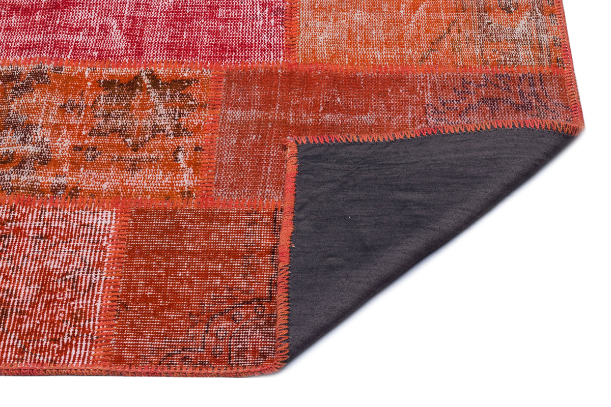 Red Over Dyed Patchwork Unique Rug 2&#39;7&#39;&#39; x 4&#39;11&#39;&#39; ft 80 x 150 cm