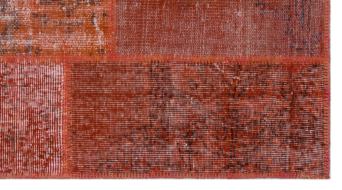 Red Over Dyed Patchwork Unique Rug 2&#39;7&#39;&#39; x 4&#39;11&#39;&#39; ft 80 x 150 cm