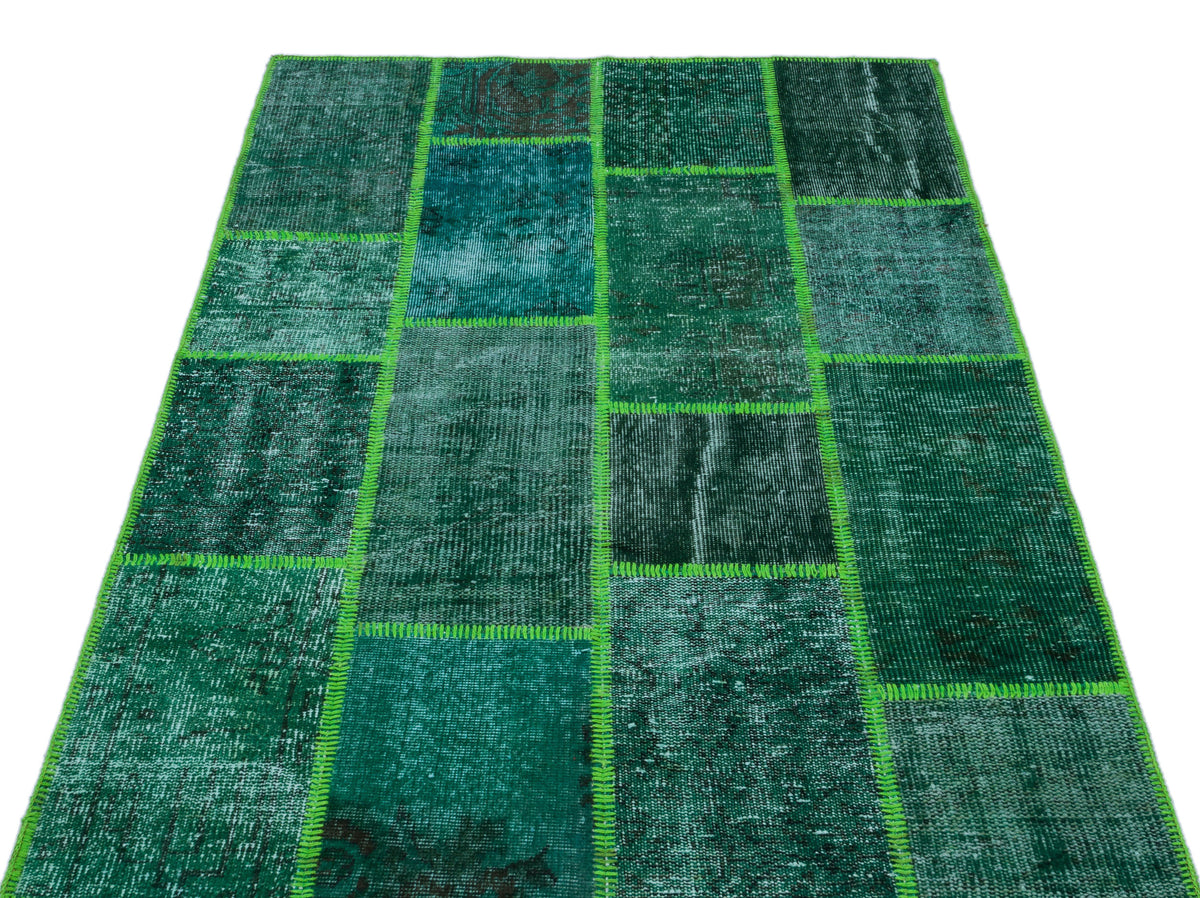Green Over Dyed Patchwork Unique Rug 3&#39;11&#39;&#39; x 5&#39;11&#39;&#39; ft 120 x 180 cm
