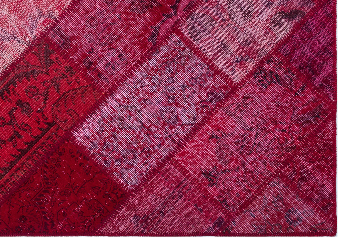 Red Over Dyed Patchwork Unique Rug 5&#39;3&#39;&#39; x 7&#39;7&#39;&#39; ft 160 x 230 cm
