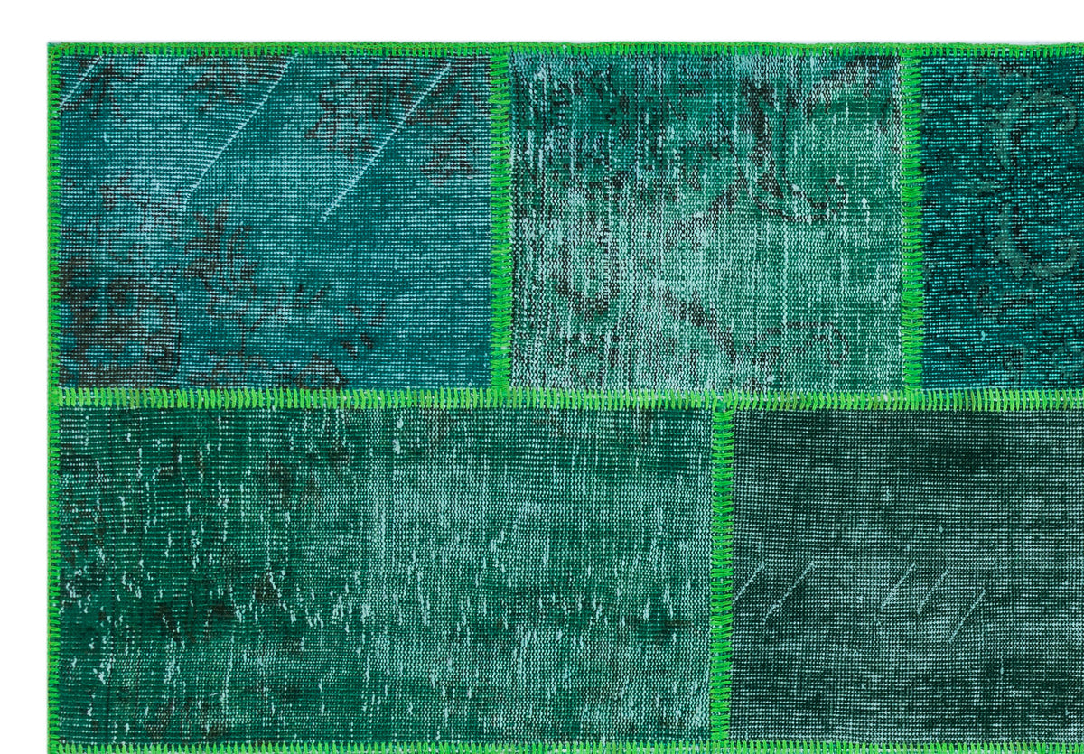 Green Over Dyed Patchwork Unique Rug 5&#39;3&#39;&#39; x 7&#39;7&#39;&#39; ft 160 x 230 cm