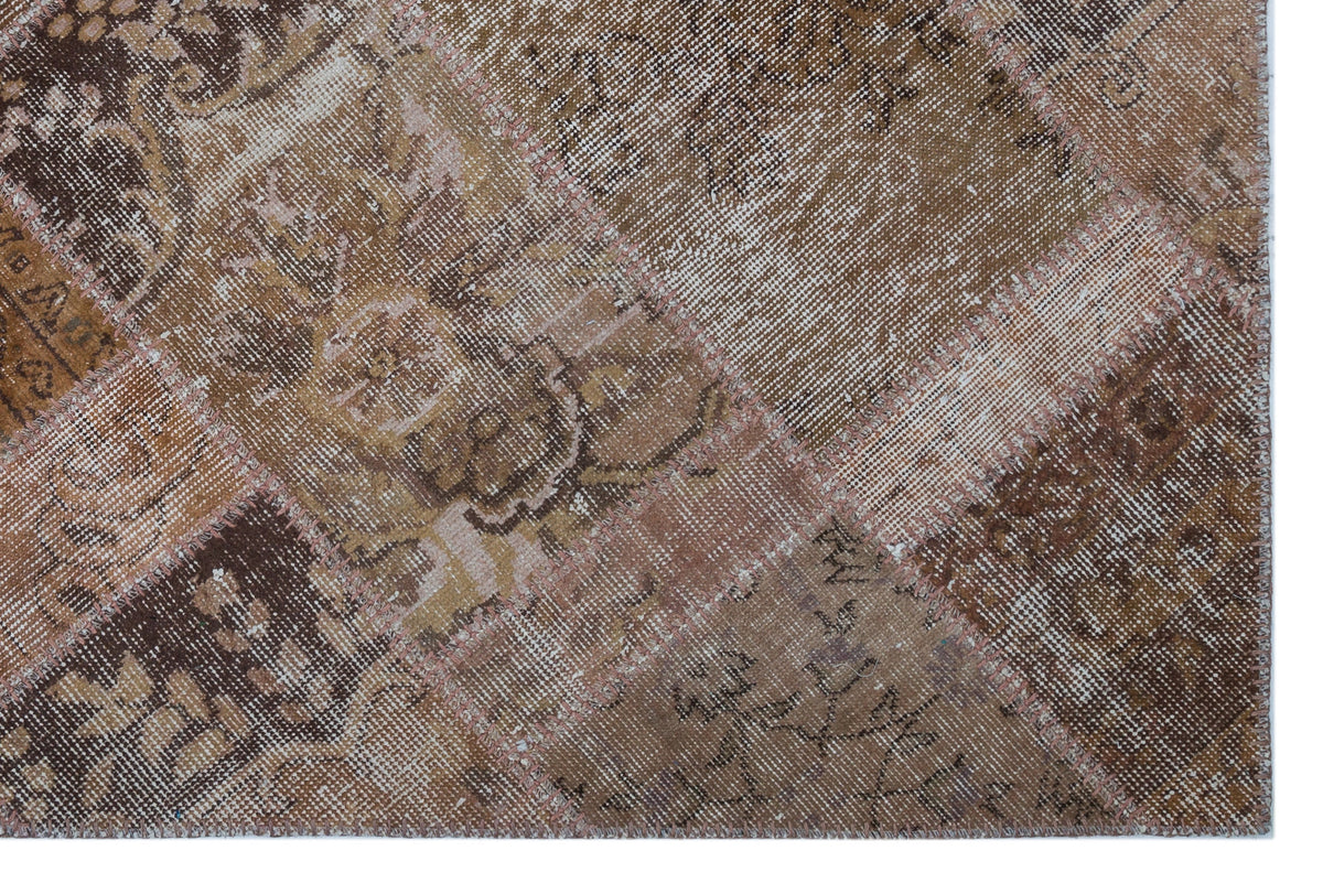 Brown Over Dyed Patchwork Unique Rug 3&#39;11&#39;&#39; x 5&#39;11&#39;&#39; ft 120 x 180 cm