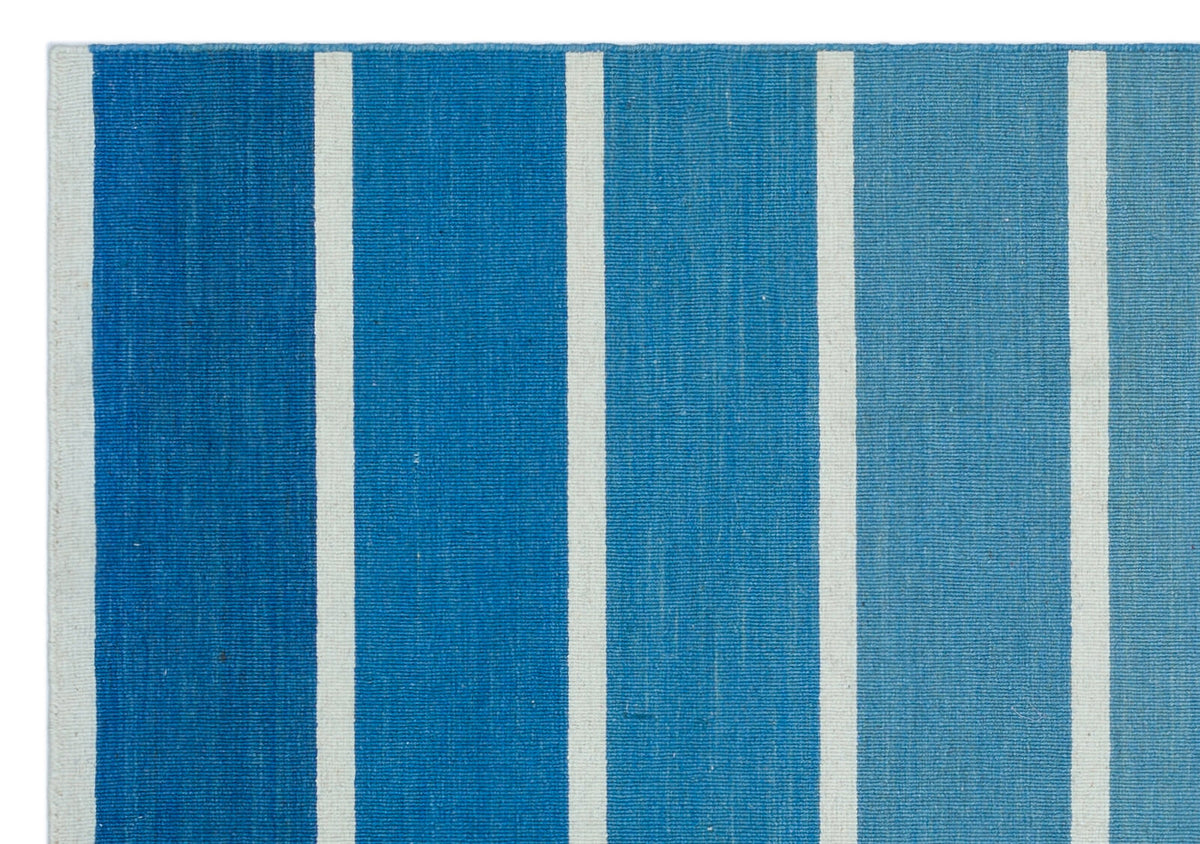 Striped Over Dyed Kilim Rug 4&#39;0&#39;&#39; x 5&#39;10&#39;&#39; ft 123 x 178 cm