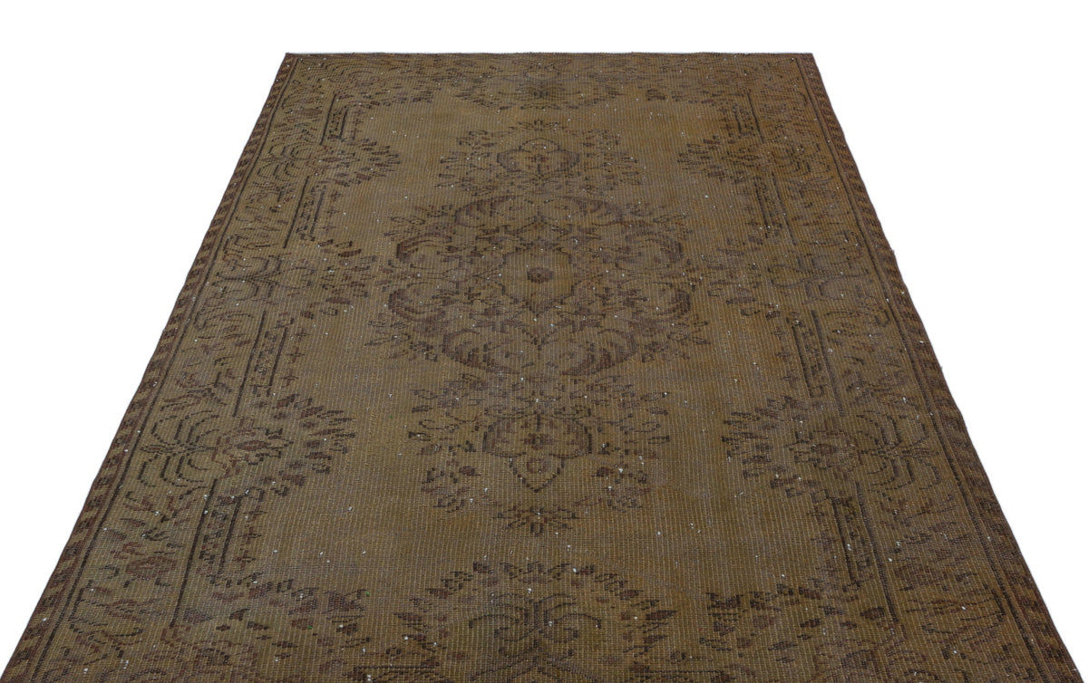 Brown Over Dyed Vintage Rug 5&#39;6&#39;&#39; x 8&#39;6&#39;&#39; ft 168 x 258 cm