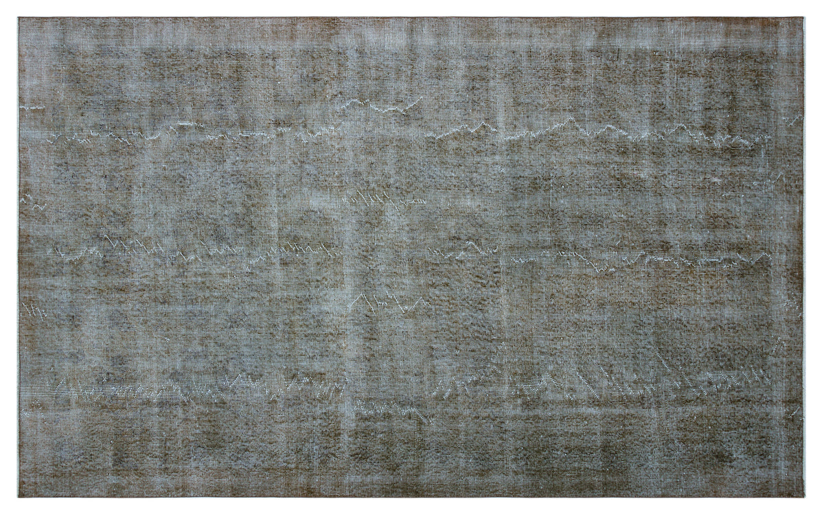 Gray Over Dyed Vintage Rug 5&#39;7&#39;&#39; x 9&#39;0&#39;&#39; ft 169 x 275 cm