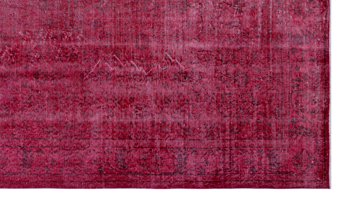 Red Over Dyed Vintage Rug 5&#39;6&#39;&#39; x 9&#39;5&#39;&#39; ft 168 x 288 cm