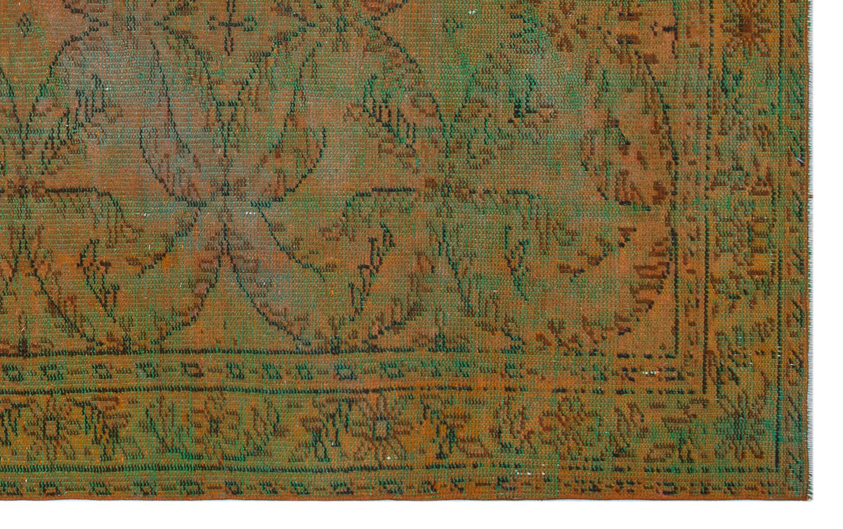 Green Over Dyed Vintage Rug 5&#39;5&#39;&#39; x 8&#39;6&#39;&#39; ft 166 x 258 cm