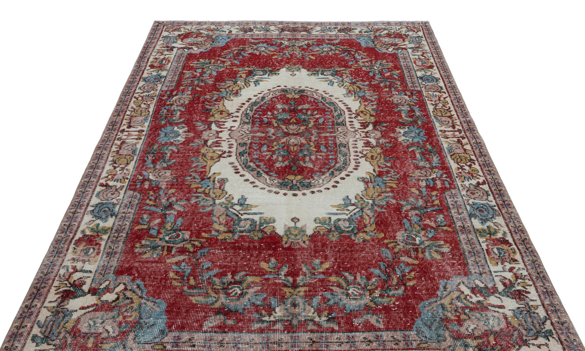 Naturel Over Dyed Vintage Rug 5&#39;10&#39;&#39; x 8&#39;11&#39;&#39; ft 179 x 272 cm