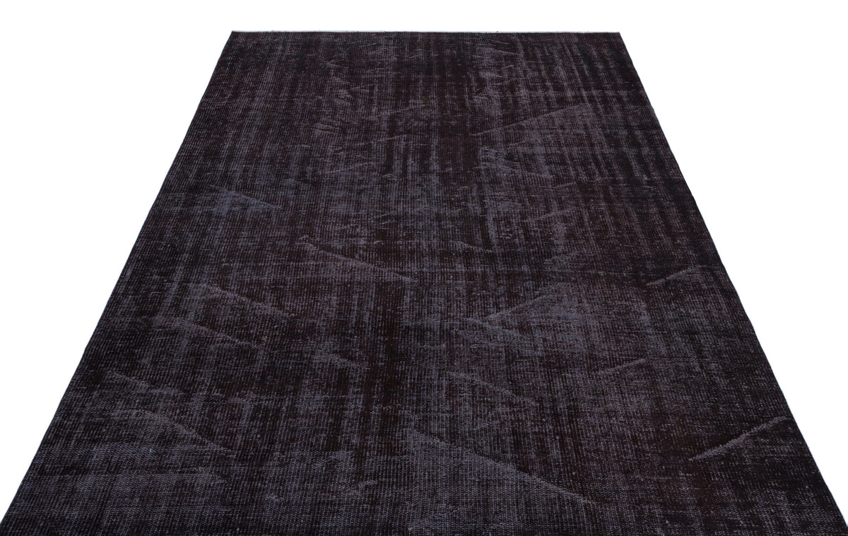Black Over Dyed Vintage Rug 5&#39;8&#39;&#39; x 8&#39;12&#39;&#39; ft 173 x 274 cm