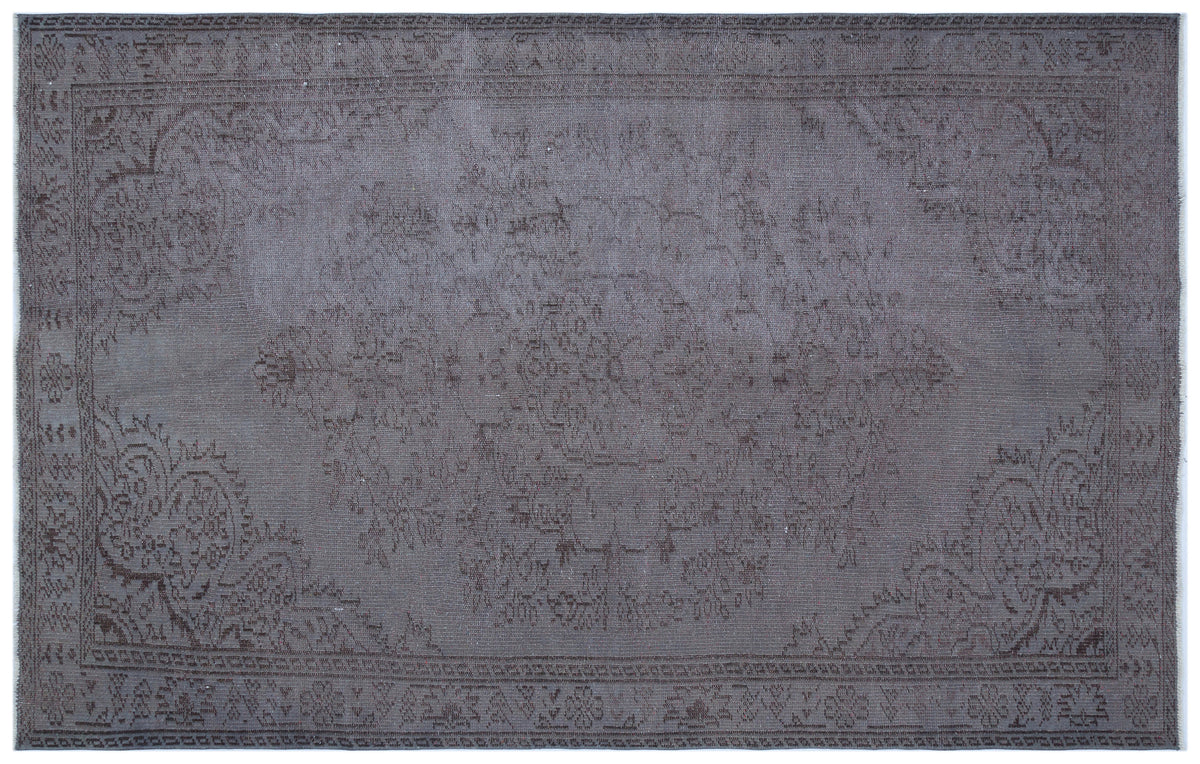 Gray Over Dyed Vintage Rug 5&#39;6&#39;&#39; x 8&#39;8&#39;&#39; ft 168 x 265 cm