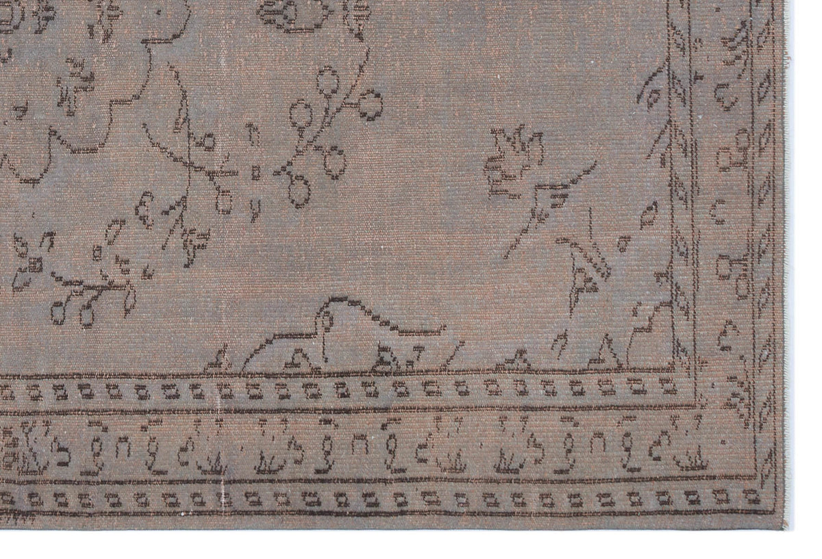 Gray Over Dyed Vintage Rug 5&#39;7&#39;&#39; x 8&#39;2&#39;&#39; ft 169 x 248 cm