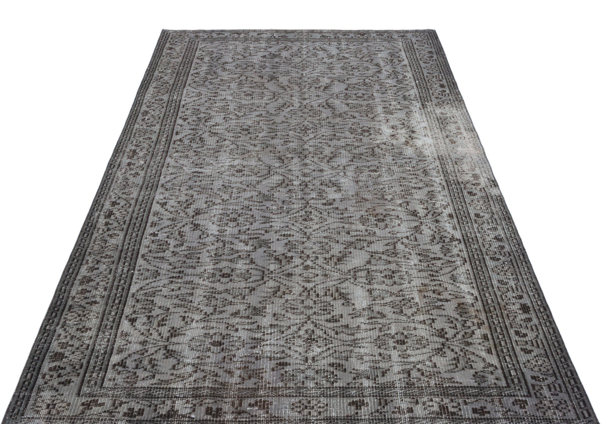 Gray Over Dyed Vintage Rug 4&#39;8&#39;&#39; x 7&#39;9&#39;&#39; ft 142 x 236 cm