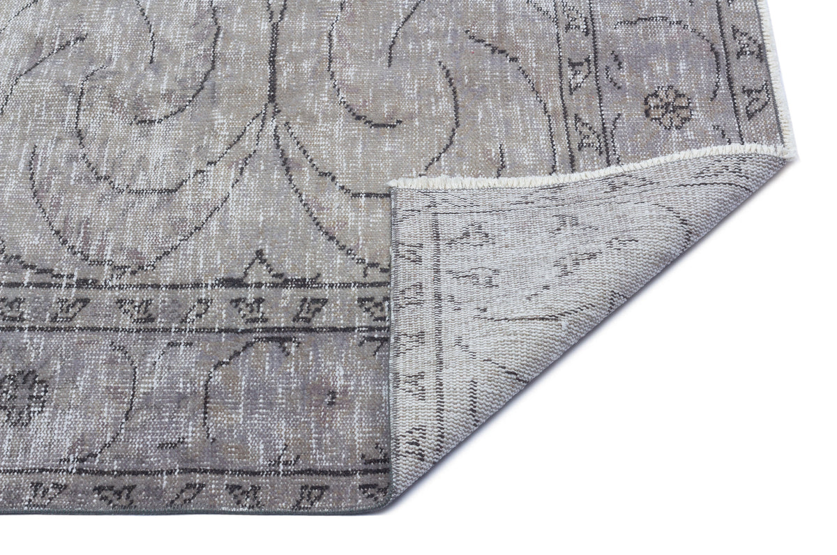 Gray Over Dyed Vintage Rug 5&#39;10&#39;&#39; x 8&#39;11&#39;&#39; ft 177 x 272 cm