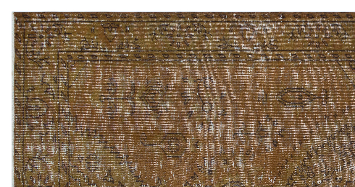 Brown Over Dyed Vintage Rug 4&#39;4&#39;&#39; x 8&#39;5&#39;&#39; ft 133 x 257 cm
