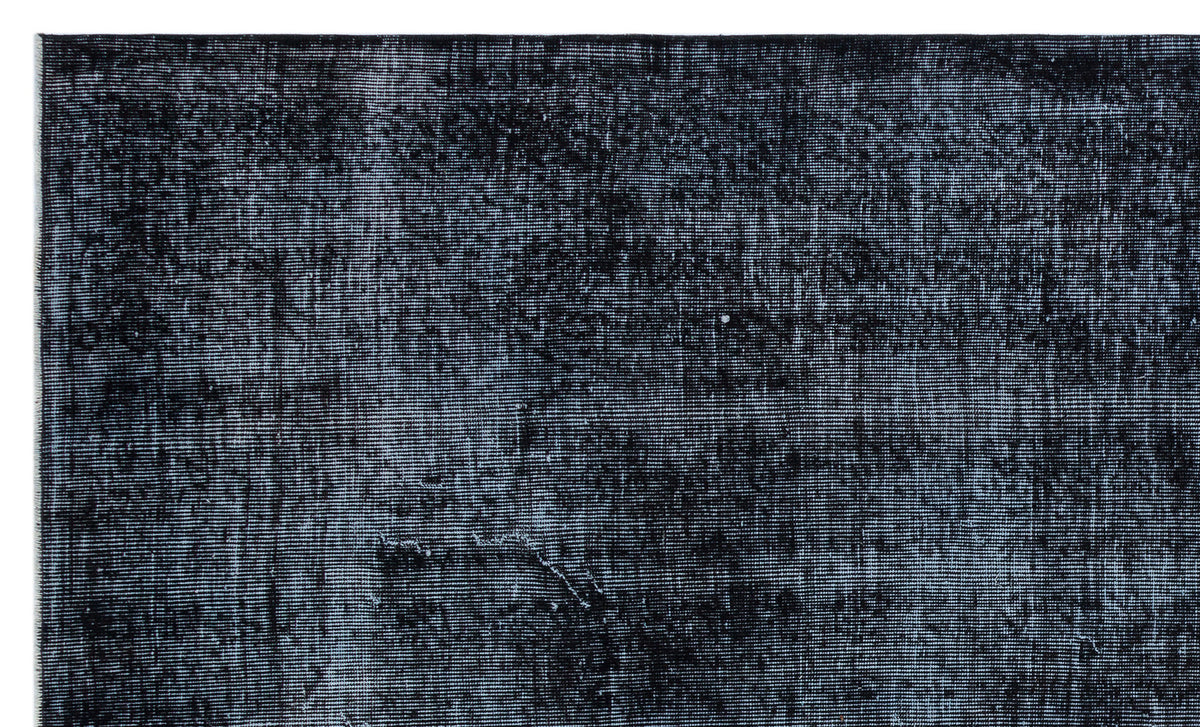 Black Over Dyed Vintage Rug 5&#39;5&#39;&#39; x 9&#39;3&#39;&#39; ft 165 x 281 cm