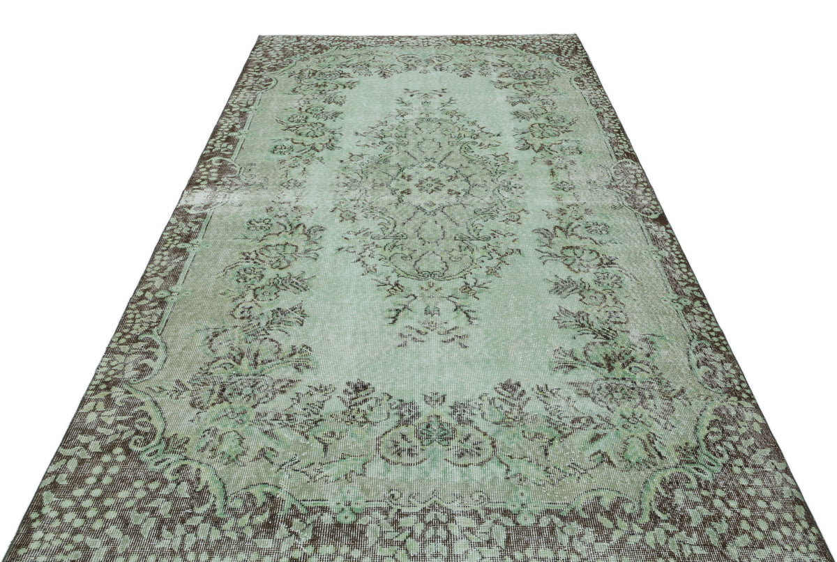 Green Over Dyed Vintage Rug 5&#39;6&#39;&#39; x 9&#39;7&#39;&#39; ft 167 x 292 cm