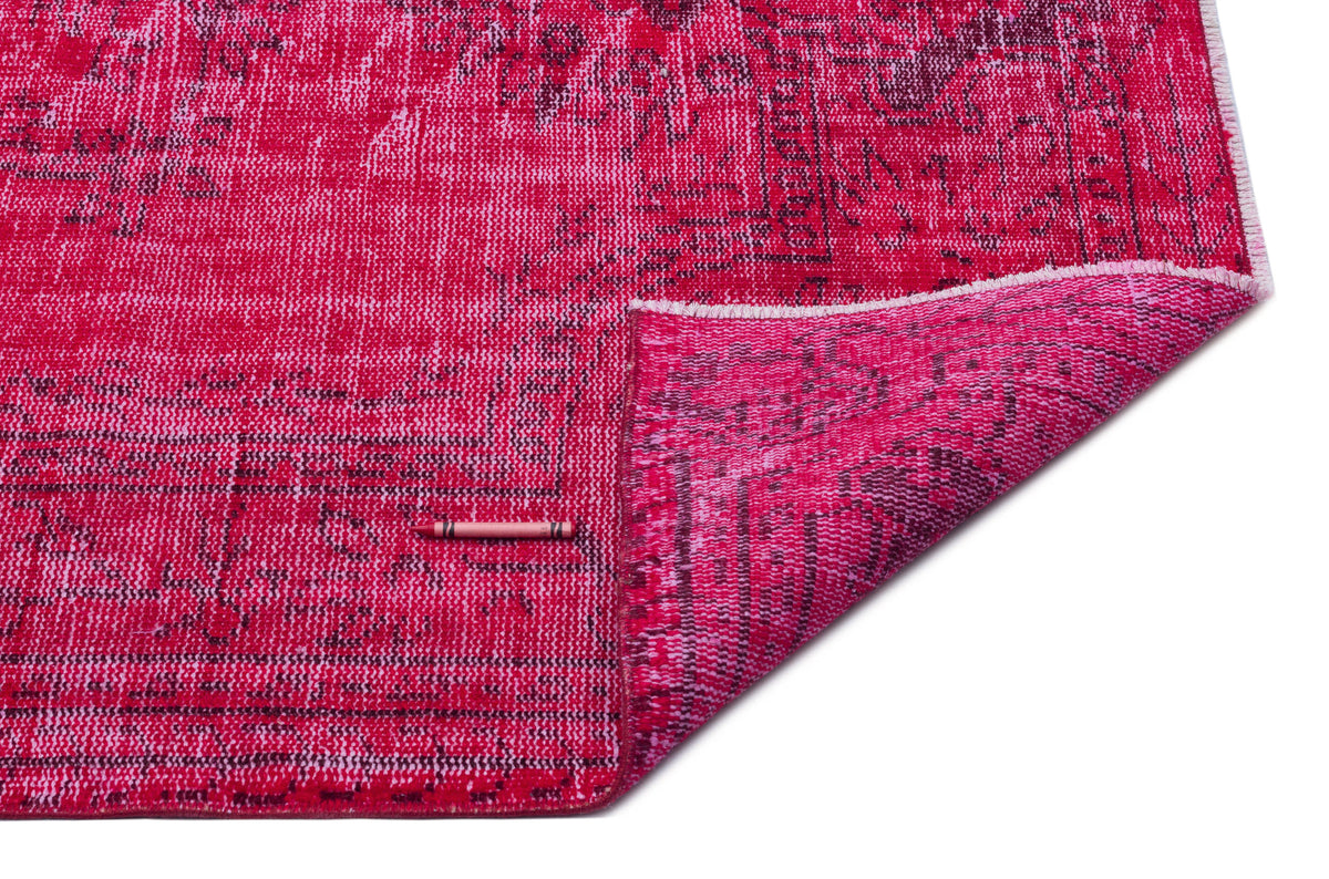 Fuchsia Over Dyed Vintage Rug 4&#39;6&#39;&#39; x 9&#39;5&#39;&#39; ft 138 x 288 cm