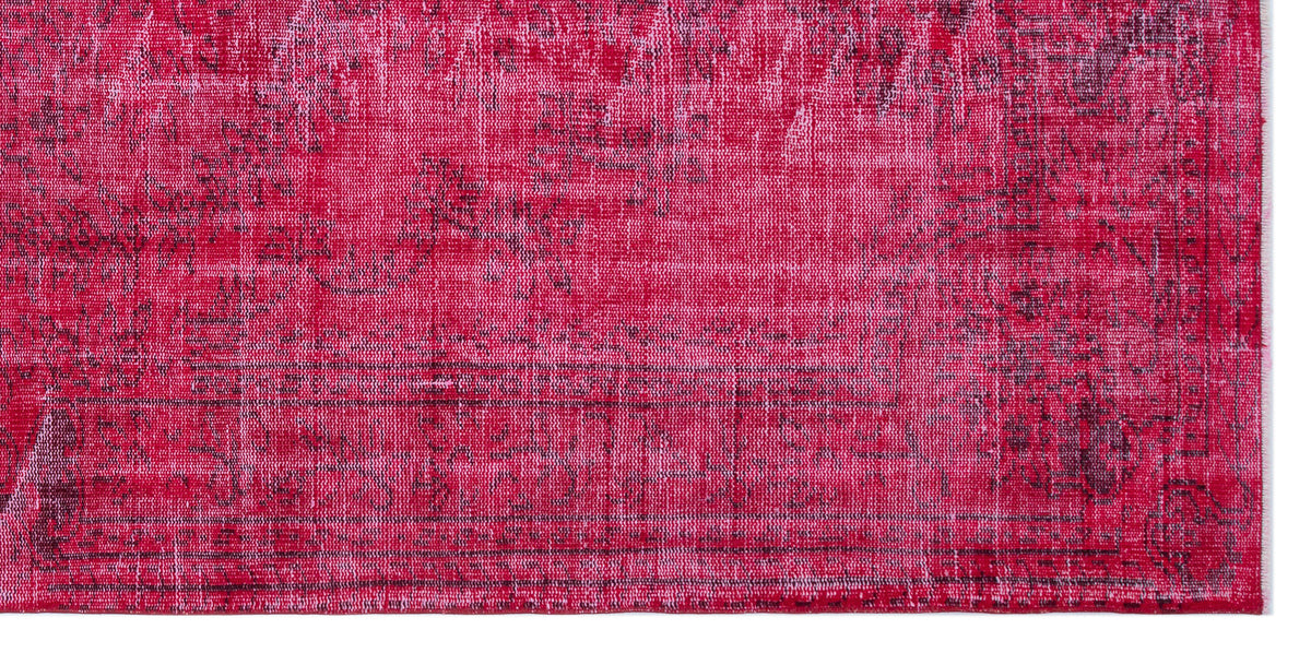 Fuchsia Over Dyed Vintage Rug 4&#39;6&#39;&#39; x 9&#39;5&#39;&#39; ft 138 x 288 cm