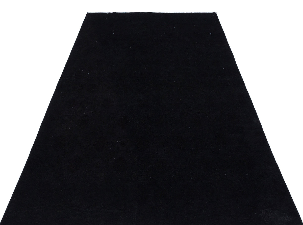 Black Over Dyed Vintage Rug 4&#39;9&#39;&#39; x 7&#39;10&#39;&#39; ft 145 x 240 cm