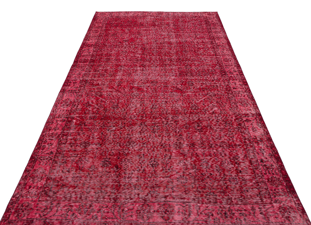 Red Over Dyed Vintage Rug 5&#39;5&#39;&#39; x 9&#39;7&#39;&#39; ft 164 x 292 cm