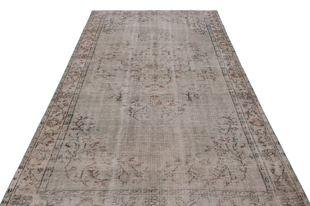 Gray Over Dyed Vintage Rug 5&#39;10&#39;&#39; x 9&#39;2&#39;&#39; ft 177 x 280 cm