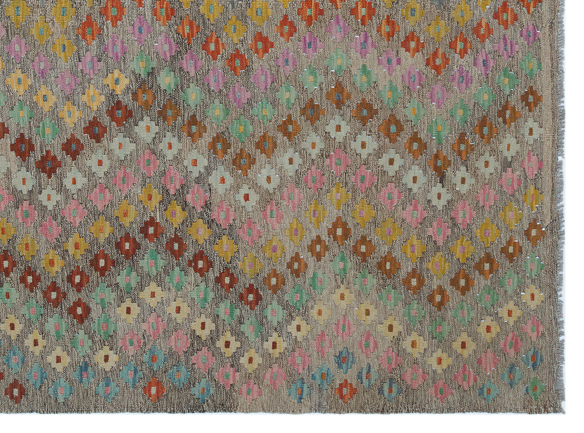 Naturel Over Dyed Kandahar Rug 6&#39;1&#39;&#39; x 8&#39;1&#39;&#39; ft 185 x 246 cm