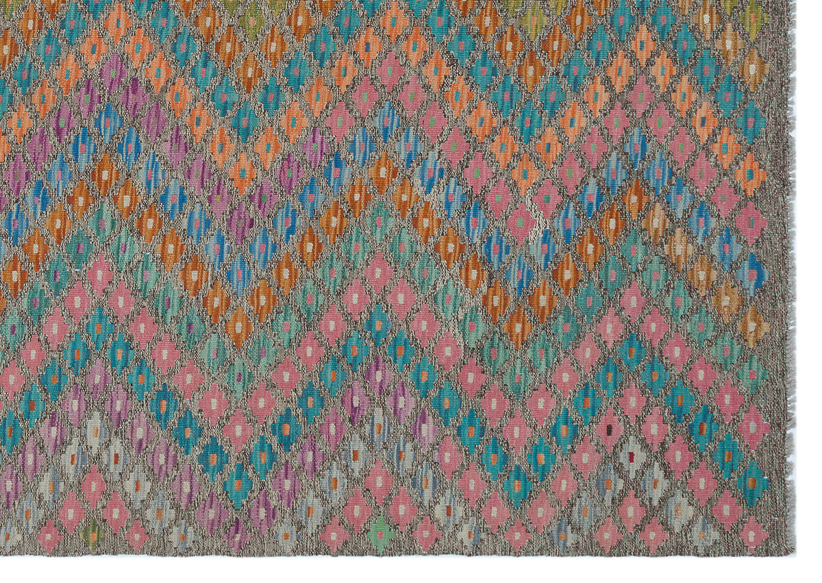 Naturel Over Dyed Kandahar Rug 5&#39;9&#39;&#39; x 8&#39;2&#39;&#39; ft 175 x 249 cm