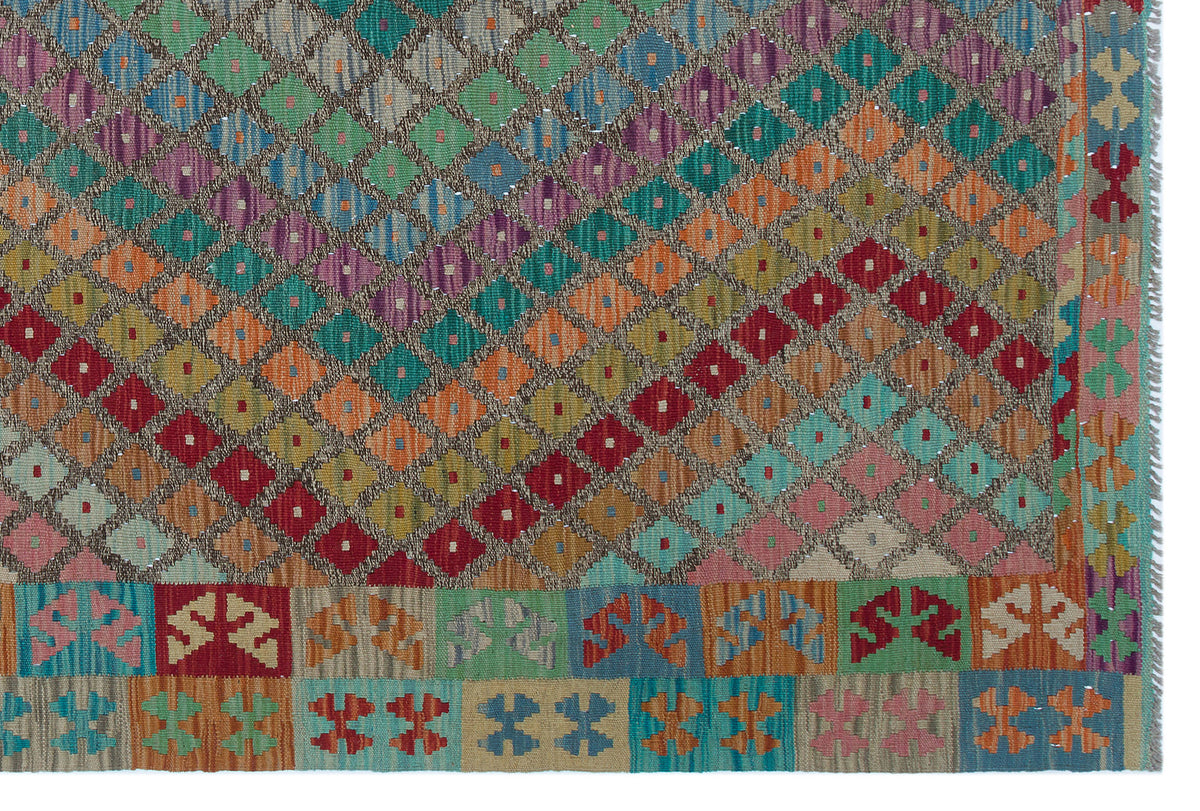 Naturel Over Dyed Kandahar Rug 5&#39;7&#39;&#39; x 8&#39;4&#39;&#39; ft 170 x 253 cm