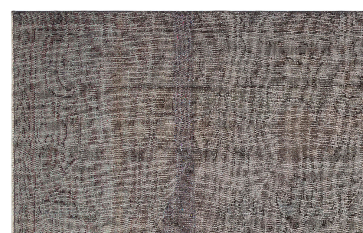Gray Over Dyed Vintage Rug 5&#39;6&#39;&#39; x 8&#39;4&#39;&#39; ft 168 x 254 cm
