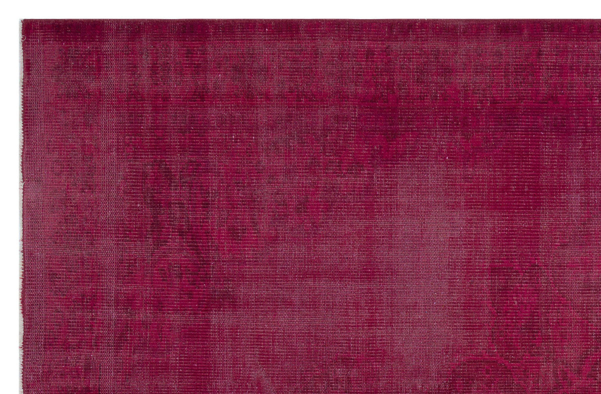 Fuchsia Over Dyed Vintage Rug 5&#39;7&#39;&#39; x 8&#39;6&#39;&#39; ft 169 x 259 cm