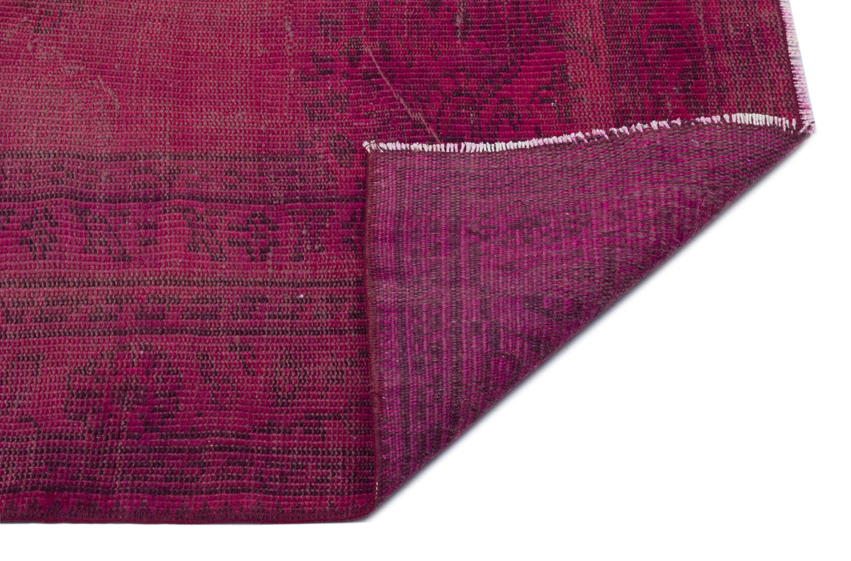 Traditional Design Fuchsia Over Dyed Vintage Rug 5&#39;4&#39;&#39; x 8&#39;11&#39;&#39; ft 162 x 272 cm