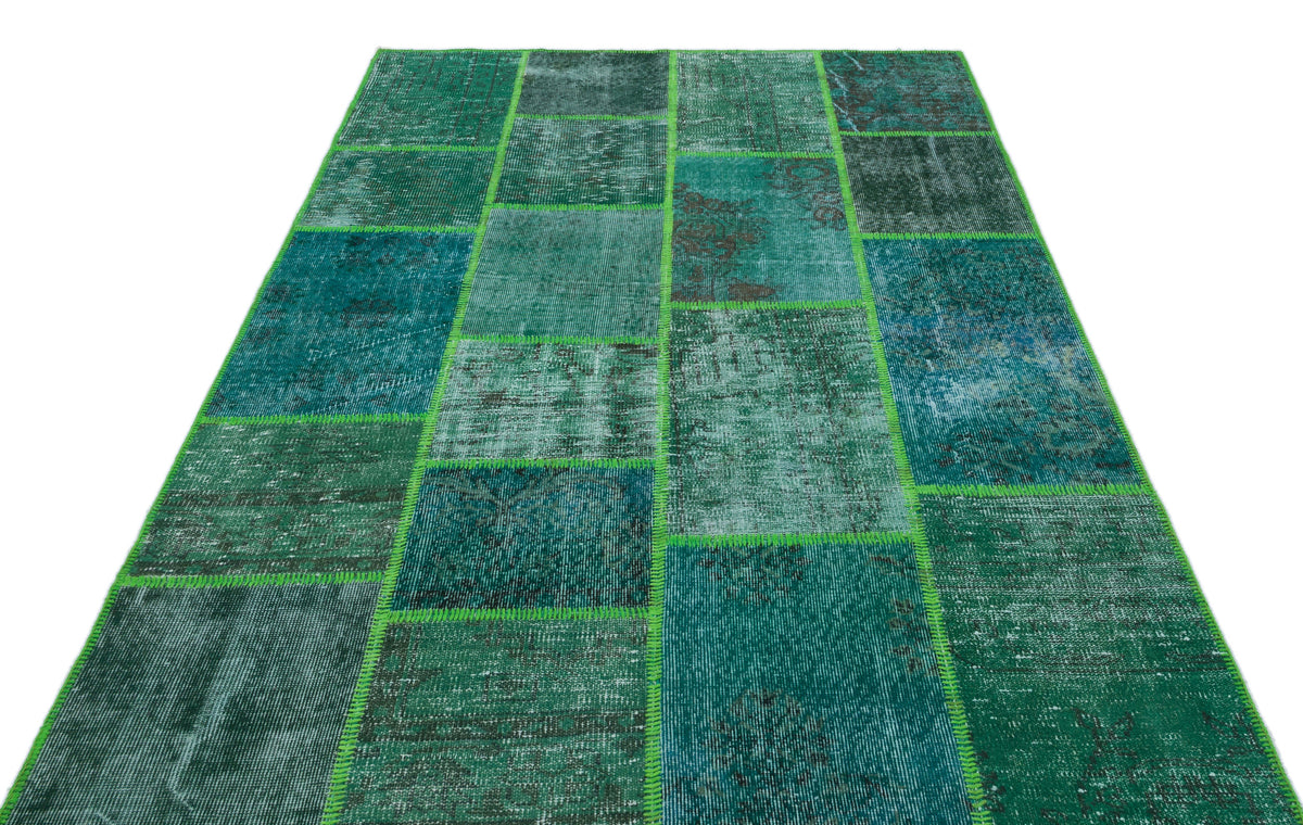 Green Over Dyed Patchwork Unique Rug 5&#39;3&#39;&#39; x 7&#39;7&#39;&#39; ft 160 x 230 cm