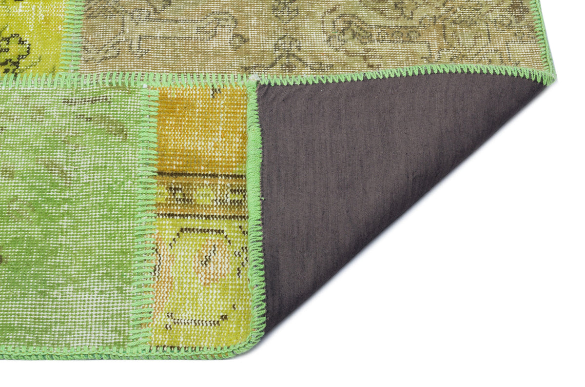 Green Over Dyed Patchwork Unique Rug 5&#39;3&#39;&#39; x 7&#39;7&#39;&#39; ft 160 x 230 cm