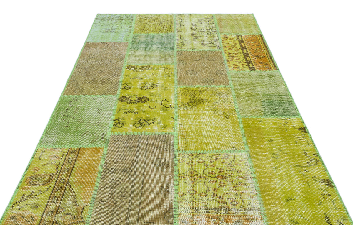 Green Over Dyed Patchwork Unique Rug 5&#39;3&#39;&#39; x 7&#39;7&#39;&#39; ft 160 x 230 cm