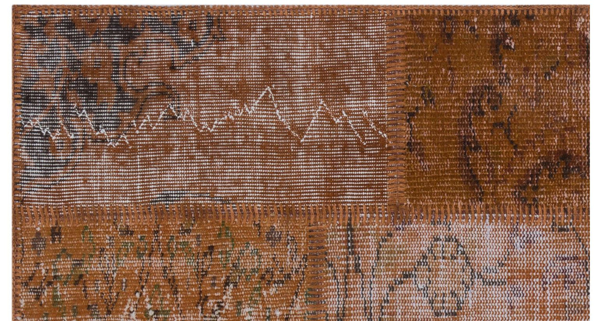 Brown Over Dyed Patchwork Unique Rug 2&#39;7&#39;&#39; x 4&#39;11&#39;&#39; ft 80 x 150 cm