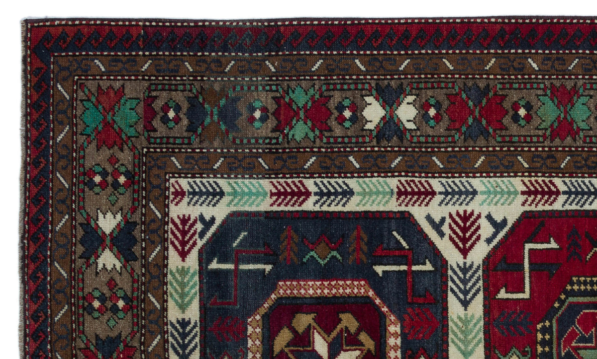 Natural Anatolium Turkish Vintage Rug 4&#39;6&#39;&#39; x 7&#39;7&#39;&#39; ft 137 x 230 cm