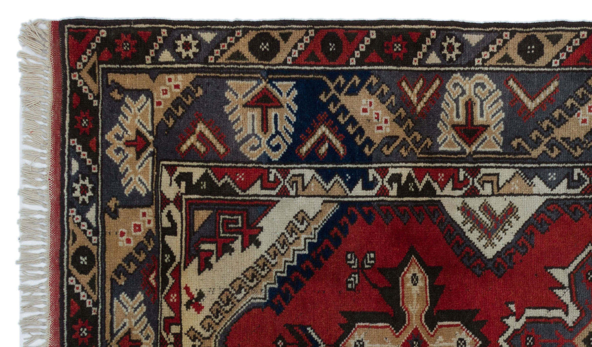 Natural Anatolium Turkish Vintage Rug 3&#39;11&#39;&#39; x 6&#39;7&#39;&#39; ft 120 x 200 cm