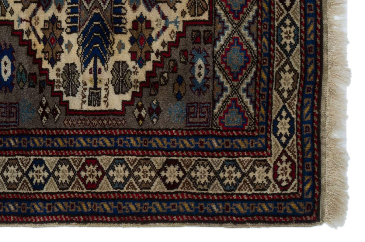 Natural Anatolium Turkish Vintage Rug 3&#39;4&#39;&#39; x 4&#39;9&#39;&#39; ft 102 x 145 cm