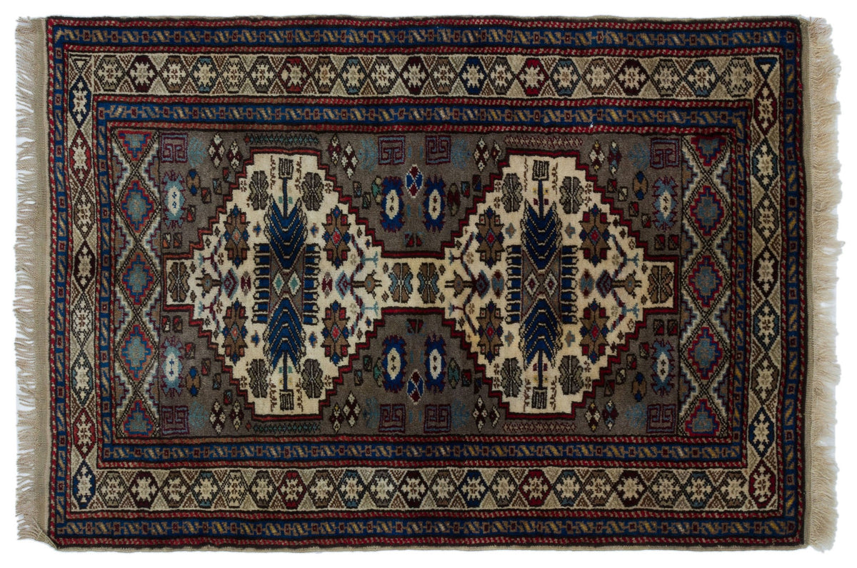 Natural Anatolium Turkish Vintage Rug 3&#39;4&#39;&#39; x 4&#39;9&#39;&#39; ft 102 x 145 cm