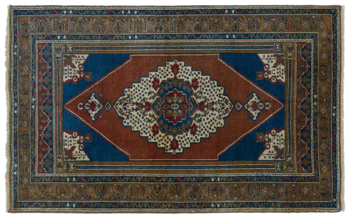 Natural Anatolium Turkish Vintage Rug 4&#39;3&#39;&#39; x 6&#39;11&#39;&#39; ft 130 x 212 cm