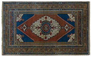 Natural Anatolium Turkish Vintage Rug 4'3'' x 6'11'' ft 130 x 212 cm