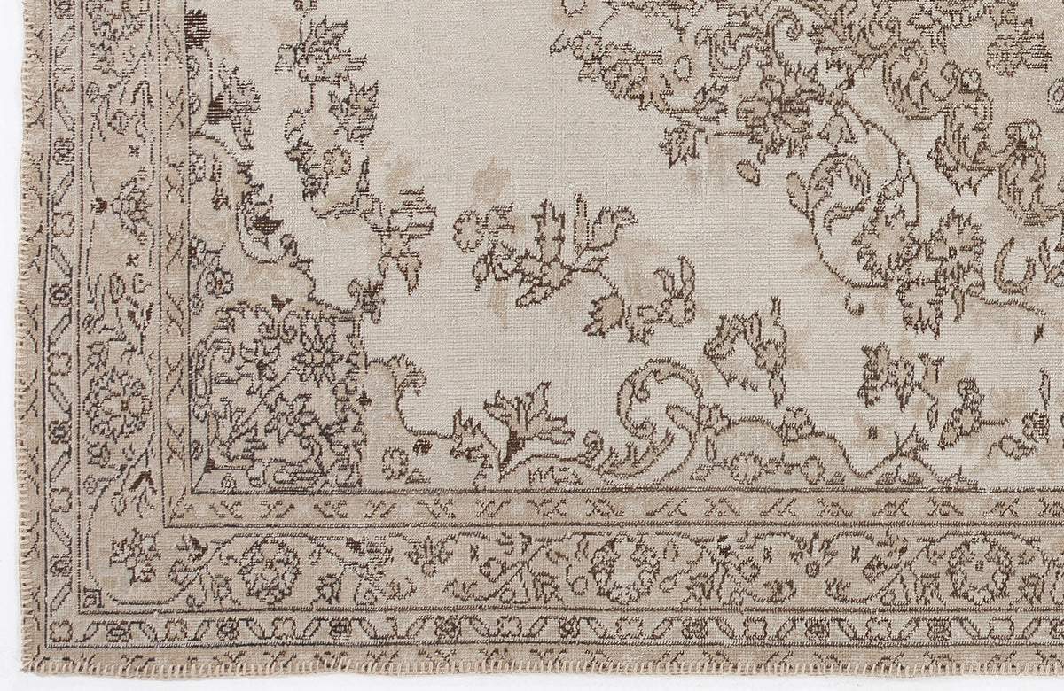 Beige Over Dyed Vintage Rug 5&#39;8&#39;&#39; x 9&#39;2&#39;&#39; ft 173 x 280 cm