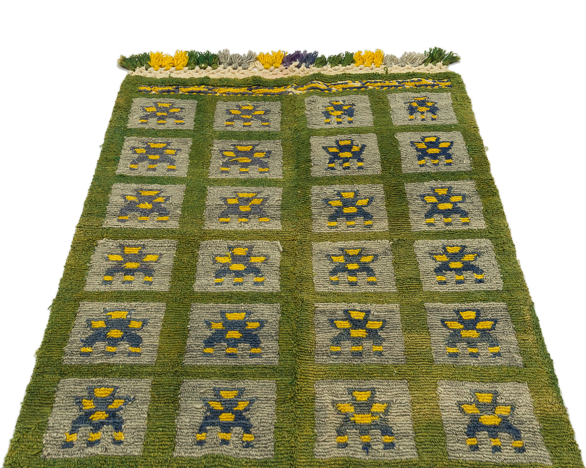 Geometric Over Dyed Kilim Rug 3&#39;5&#39;&#39; x 4&#39;7&#39;&#39; ft 103 x 140 cm