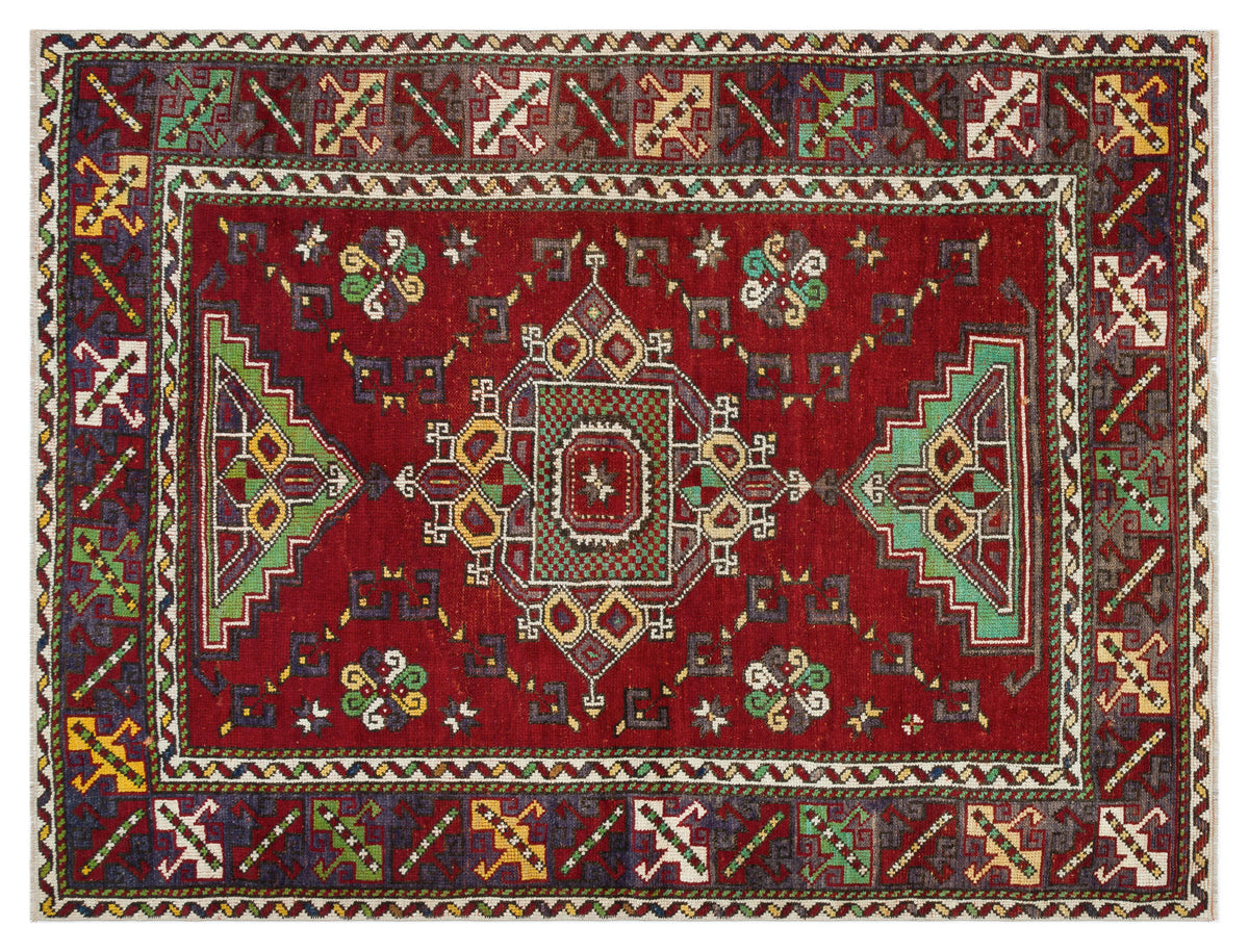 Natural Anatolium Turkish Vintage Rug 4&#39;5&#39;&#39; x 5&#39;10&#39;&#39; ft 135 x 177 cm