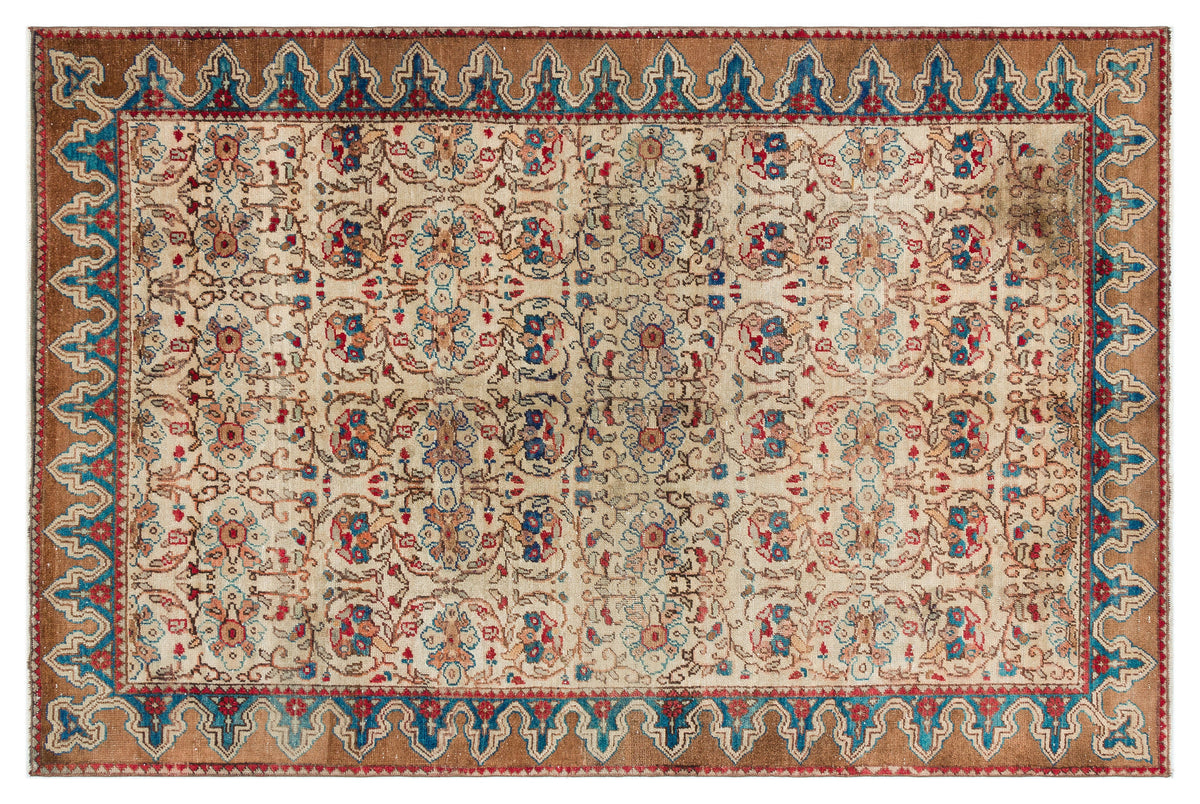 Natural Anatolium Turkish Vintage Rug 4&#39;4&#39;&#39; x 6&#39;7&#39;&#39; ft 132 x 201 cm