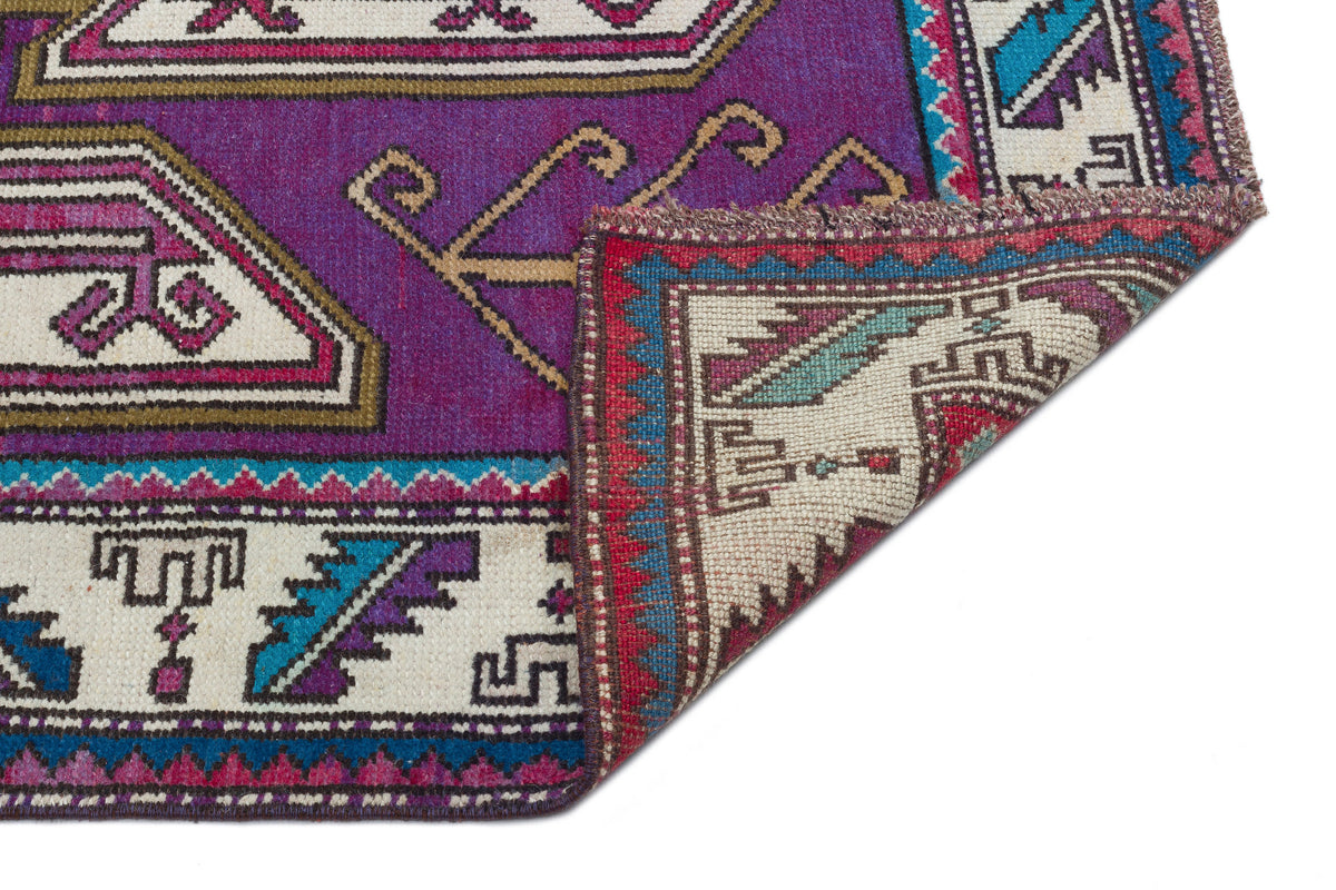 Natural Anatolium Turkish Vintage Rug 4&#39;1&#39;&#39; x 6&#39;7&#39;&#39; ft 125 x 200 cm