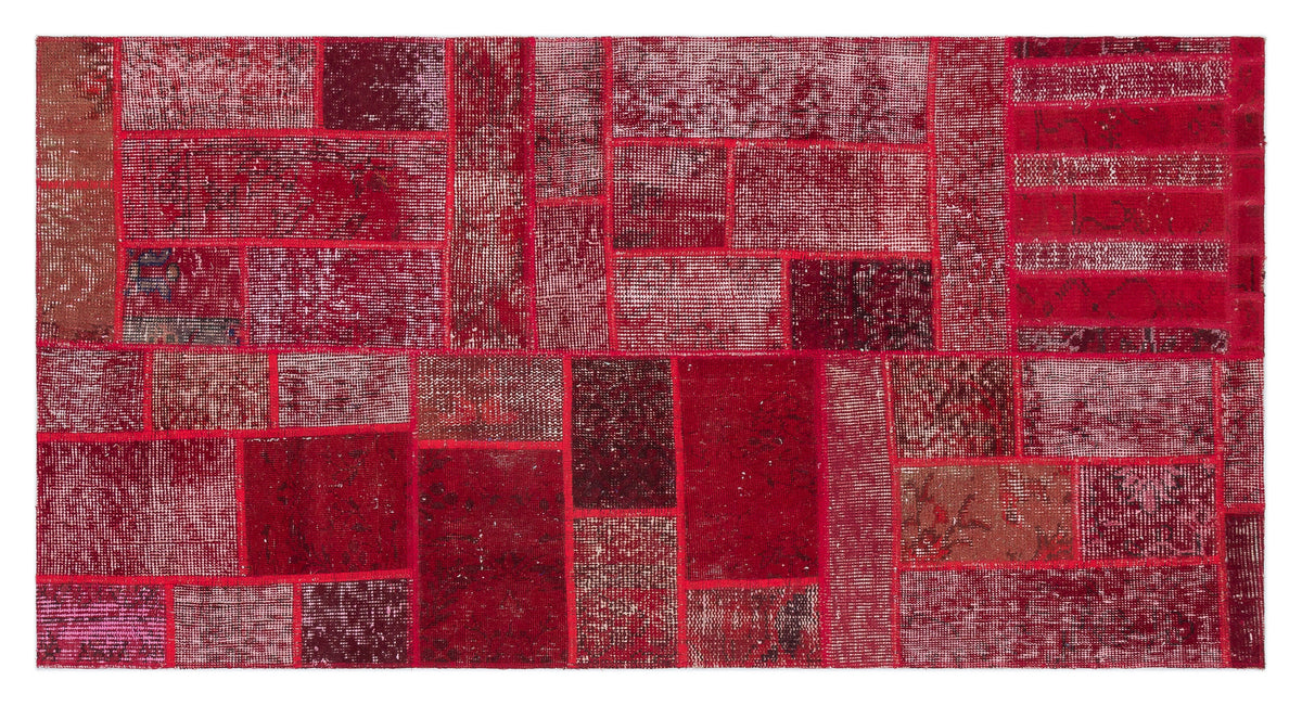 Red Over Dyed Patchwork Unique Rug 2&#39;7&#39;&#39; x 5&#39;0&#39;&#39; ft 79 x 153 cm