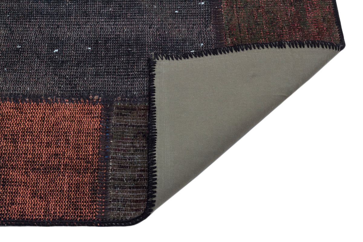 Black Over Dyed Patchwork Unique Rug 2&#39;8&#39;&#39; x 5&#39;0&#39;&#39; ft 82 x 153 cm