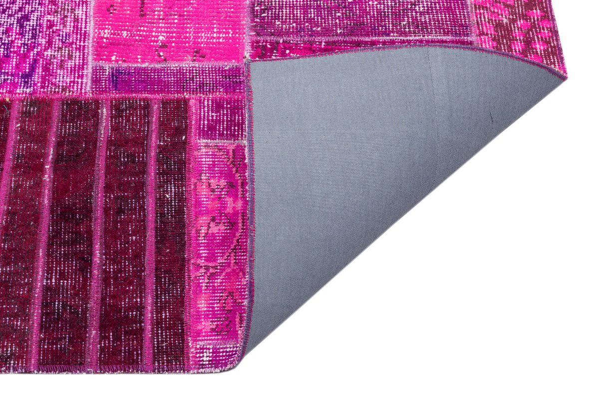 Fuchsia Over Dyed Patchwork Unique Rug 5&#39;3&#39;&#39; x 7&#39;5&#39;&#39; ft 159 x 227 cm